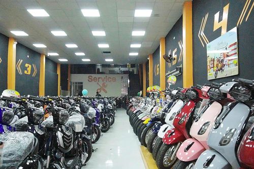 Bộ Xây dựng yêu cầu triển khai đồng bộ Chỉ thị về tiết kiệm năng lượng và phát triển giao thông điện