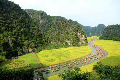 Đưa du lịch thực sự trở thành ngành kinh tế mũi nhọn