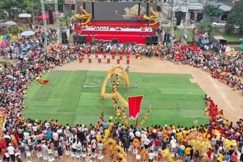 Sắc màu Lễ hội Bình Đà trong không gian kiến trúc '2 trong 1'