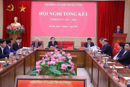 Định vị vai trò của lý luận, phê bình văn học, nghệ thuật trong kỷ nguyên mới