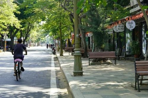 Thu phí sử dụng tạm lòng đường, vỉa hè ở phường Vũng Tàu, Thành phố Hồ Chí Minh