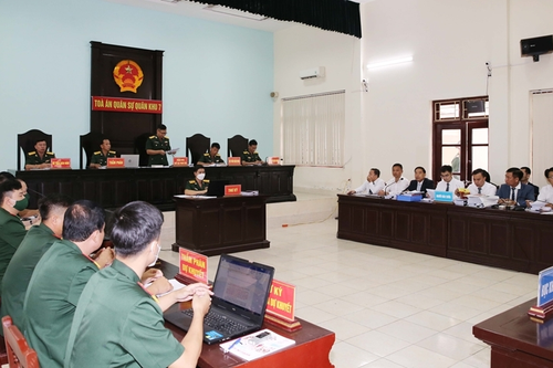 Sĩ quan Quân đội nhân dân Việt Nam có thể là luật sư công