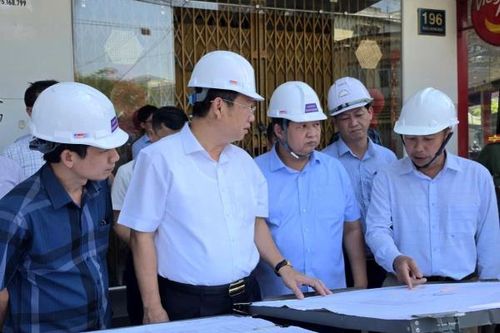 Phó Chủ tịch UBND tỉnh Quảng Ngãi kiểm tra các dự án trọng điểm trên địa bàn