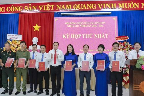 Tăng cường giám sát, kịp thời giải quyết các vấn đề dân sinh