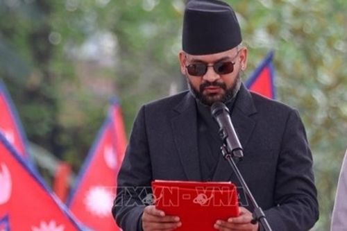Điện mừng Thủ tướng Nepal