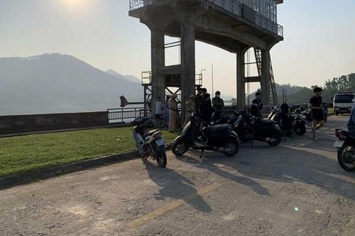 Hai vụ đuối nước liên tiếp tại đập nước, một học sinh tử vong