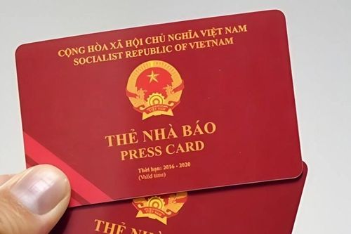 Gia hạn sử dụng thẻ nhà báo kỳ hạn 2021-2025