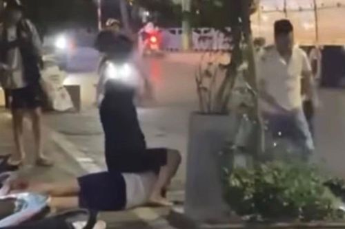 Truy tìm nghi phạm thứ 3 trong vụ nam sinh bị hành hung ở Hà Nội