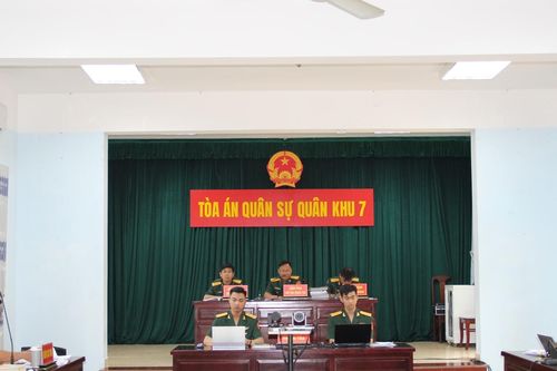 Đề xuất sĩ quan quân đội, công an có thể là luật sư công