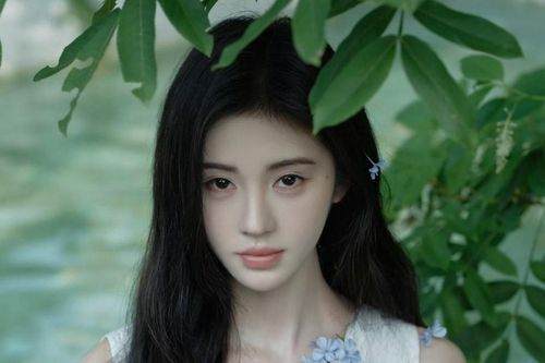 Diễn viên Cúc Tịnh Y bị công ty cũ tố cáo trốn thuế