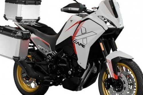 Đây là mô tô Ý 'hiếm hoi' với trang bị khủng trong mức giá mềm
