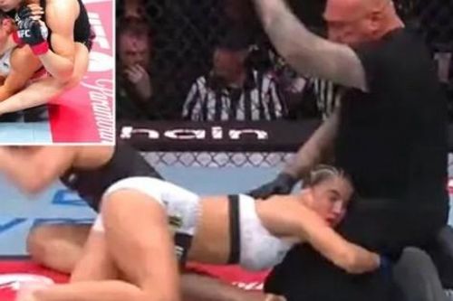 Người đẹp UFC như 'lạc vào thế giới khác' khi bị đối thủ siết cổ bất tỉnh