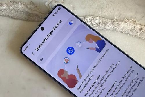 Người dùng Galaxy cũ nhận cập nhật lạ với tính năng 'nửa vời'