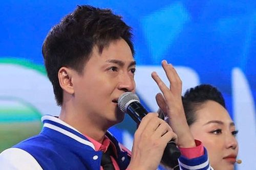Ngô Kiến Huy bất lực