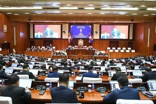 Hạ viện Campuchia thông qua luật chống lừa đảo trực tuyến
