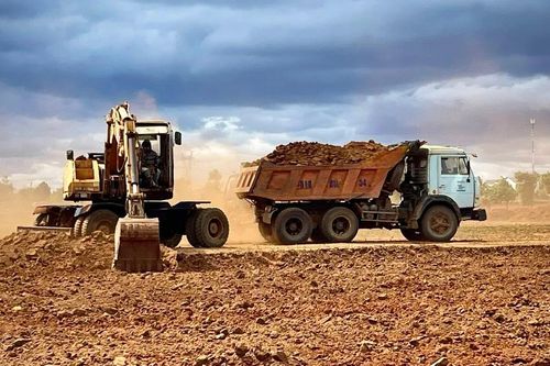 Hạ tầng bứt tốc, nhà đầu tư nối dài
