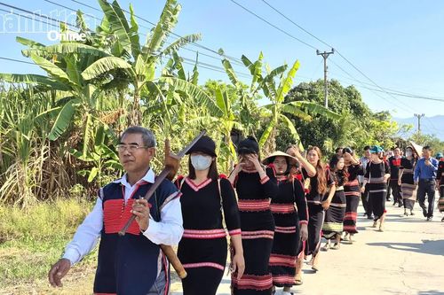 Giữ hồn bến nước, giữ bản sắc Ê đê