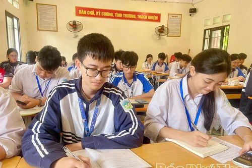 Khẳng định chất lượng giáo dục mũi nhọn