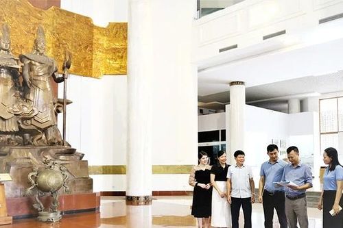 Tích cực chuẩn bị triển lãm 'Văn hóa thời đại Hùng Vương - Tinh hoa hội tụ'