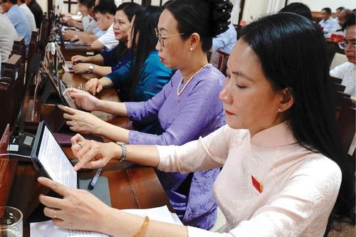 Quyết tâm hành động vì dân