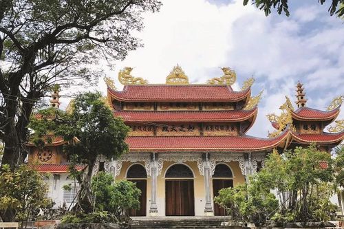 Tòng lâm thạch trụ