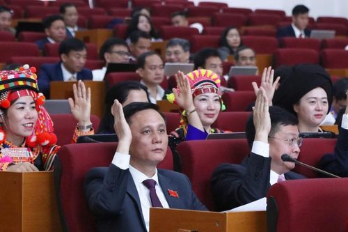 Kỳ họp thứ Nhất, HĐND tỉnh Lai Châu khóa XVI: Hiện thực hóa khát vọng xây dựng Lai Châu phát triển xanh, nhanh, bền vững