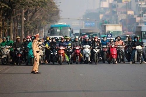 Từ 1/4, người dân có thể gửi phản ánh vi phạm giao thông qua VNeID