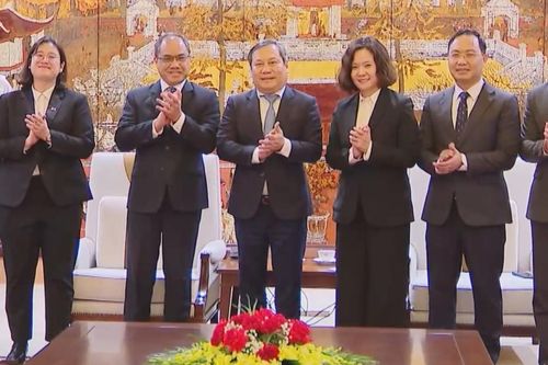 Tăng cường ngoại giao nhân dân giữa Manila và Hà Nội