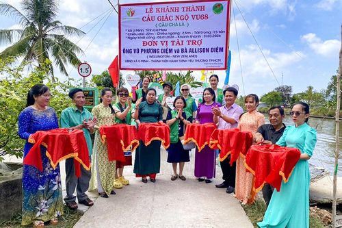 Thêm 2 cây cầu nối nhịp bờ vui cho người dân xã U Minh