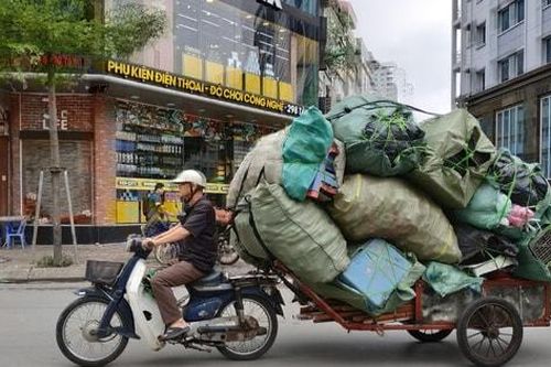 Hà Nội: Hệ lụy từ sự bùng nổ tự phát của các điểm thu mua phế liệu