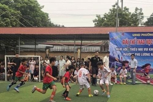 Phường Phú Lương khai mạc Giải thể thao học sinh phổ thông năm học 2025-2026