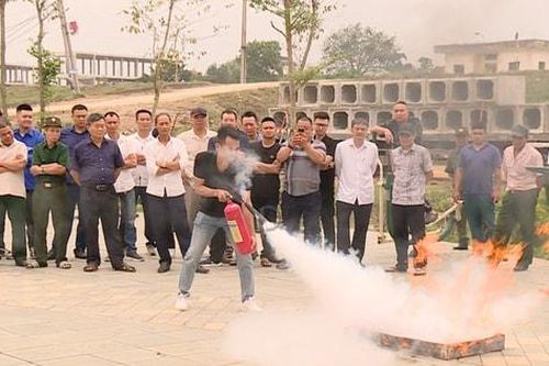 Xã Vĩnh Thanh nâng cao kỹ năng phòng cháy, chữa cháy cho lực lượng cơ sở