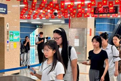 'Vé thông minh' metro Hà Nội mở lối trải nghiệm giao thông đô thị