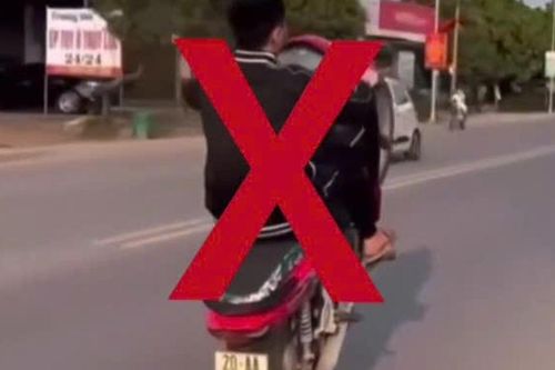 'Bốc đầu' xe máy trên đường phố, nam thiếu niên ở Thái Nguyên có thể bị xử lý hình sự
