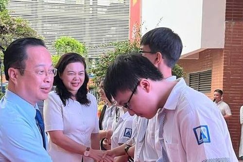 37 học sinh vào đội tuyển thi Olympic khu vực và quốc tế