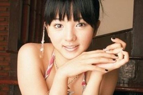 Nàng thơ 'First love' cưới chồng kém 9 tuổi
