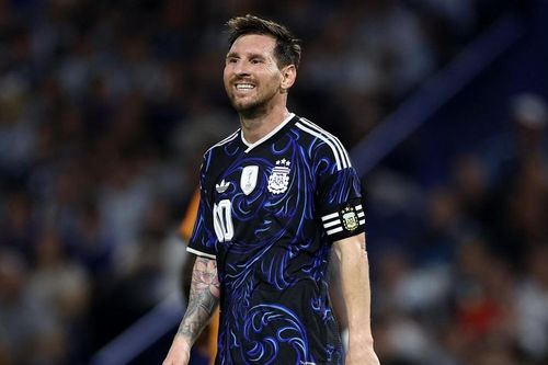 HLV Argentina thừa nhận sẽ nghe theo Messi