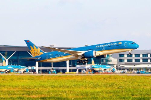 Vietnam Airlines Group tăng hơn 1 triệu ghế dịp lễ 30.4 - 1.5
