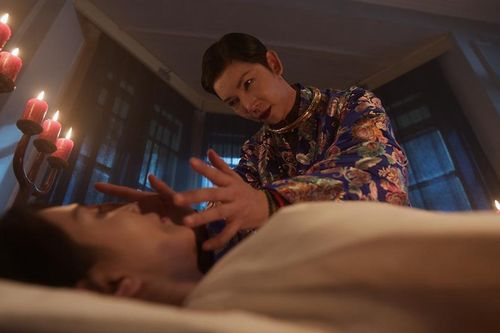 Xuân Lan vào vai phản diện, thực hiện nhiều nghi lễ cõi âm trong 'Thẩm mỹ viện âm phủ'
