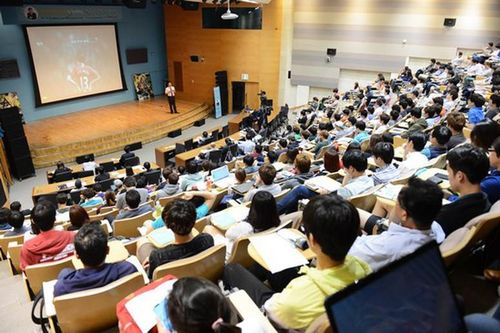 Điều kiện để được công nhận là đại học, đại học vùng, đại học quốc gia