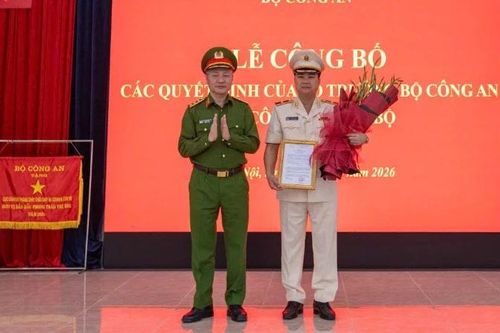 Thiếu tướng Dương Đức Hải giữ chức vụ Cục trưởng Cục Cảnh sát Phòng cháy, chữa cháy và cứu nạn, cứu hộ