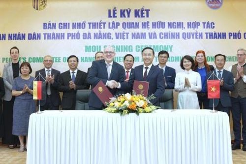 Đà Nẵng ký kết hợp tác hữu nghị với thành phố Chemnitz (CHLB Đức)