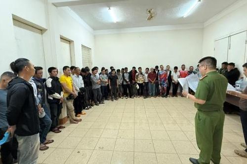 'Con bạc' giả dạng 'ông Lữ '