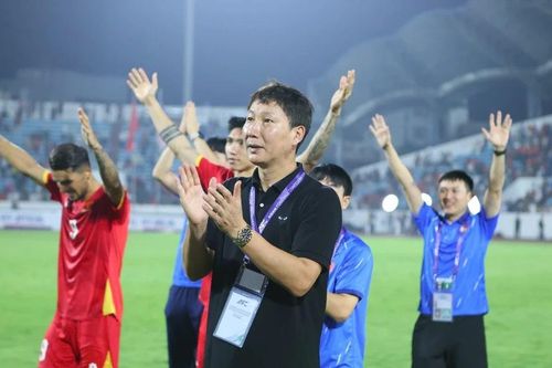 Đội tuyển Việt Nam lập kỷ lục Đông Nam Á