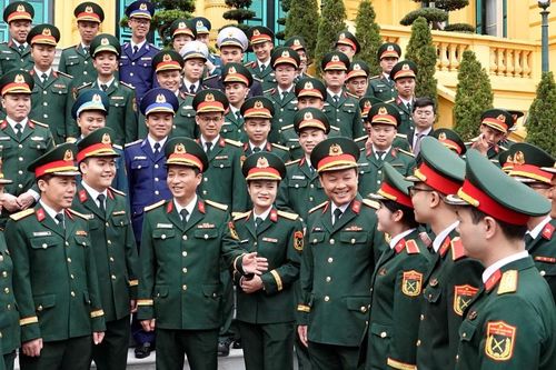 Gương mặt trẻ tiêu biểu toàn quân thăm 'địa chỉ đỏ' đặc biệt