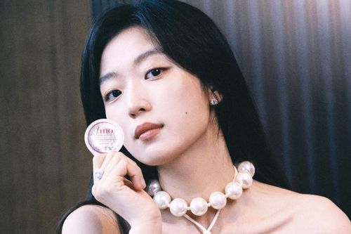 Nữ diễn viên cứu Triệu Lệ Dĩnh