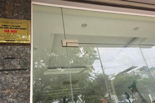 Vụ thịt lợn dịch vào bếp ăn trường học: Công an làm việc với công ty cung cấp