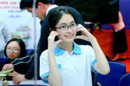 Học bổng Thắp Sáng Niềm Tin: Hành trình lan tỏa giá trị tốt đẹp