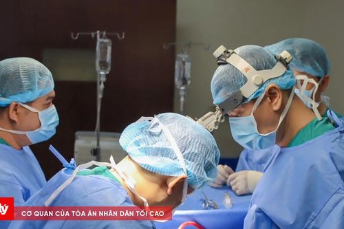 Phẫu thuật thành công ca u tủy cổ nặng