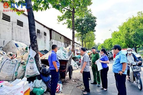 Kiến nghị xử lý điểm nóng rác thải trên đường Hoàng Sa